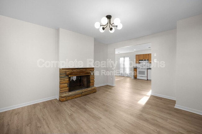 Building Photo - 1503 Wexford Ave