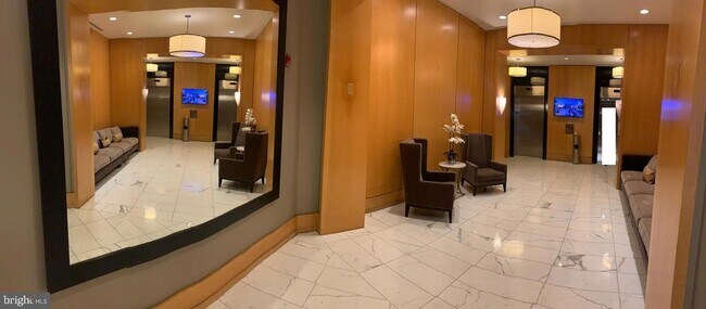 Building Photo - 155 Potomac Passage