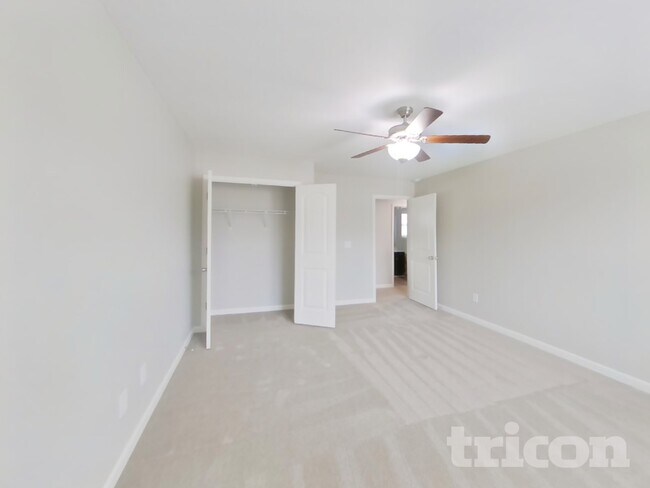 Building Photo - 415 Middleton Ln