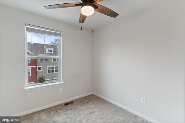 Building Photo - 23450 Sugar Pine Ln
