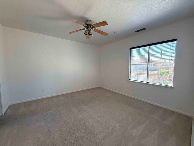 Building Photo - Great 3 Bedroom In Elk Grove