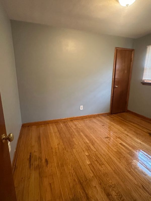 Building Photo - 9705 Winkler Dr