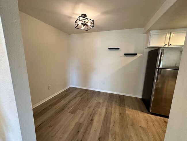 Building Photo - 1BR/1BA in Gated Community w/ Garage + In-Unit Laundry | Prime Chula Vista Location (91910)