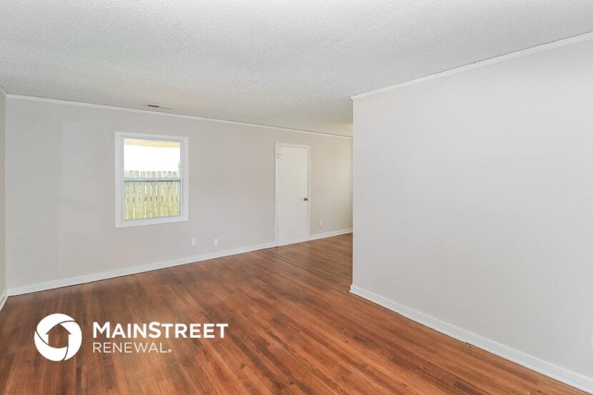 Building Photo - 4065 Meadow Dr