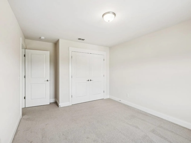 Building Photo - Fabulous 5BR Home in Thompsons Station