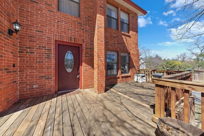 Building Photo - 7703 Sandia Bluff