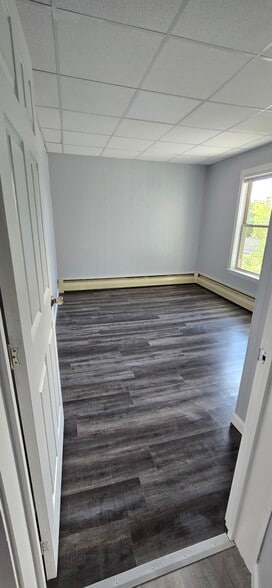 Building Photo - 257 Webber Ave