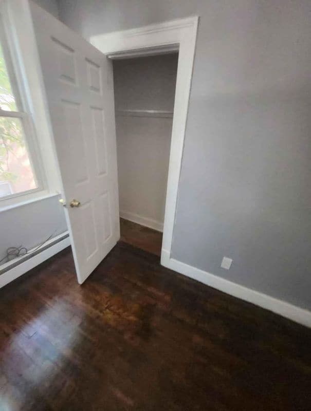 Building Photo - 71 Westland St