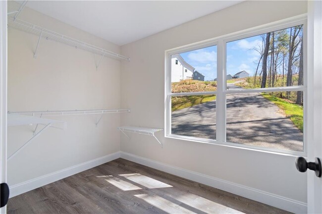 Building Photo - 230 Grand Oak Ln