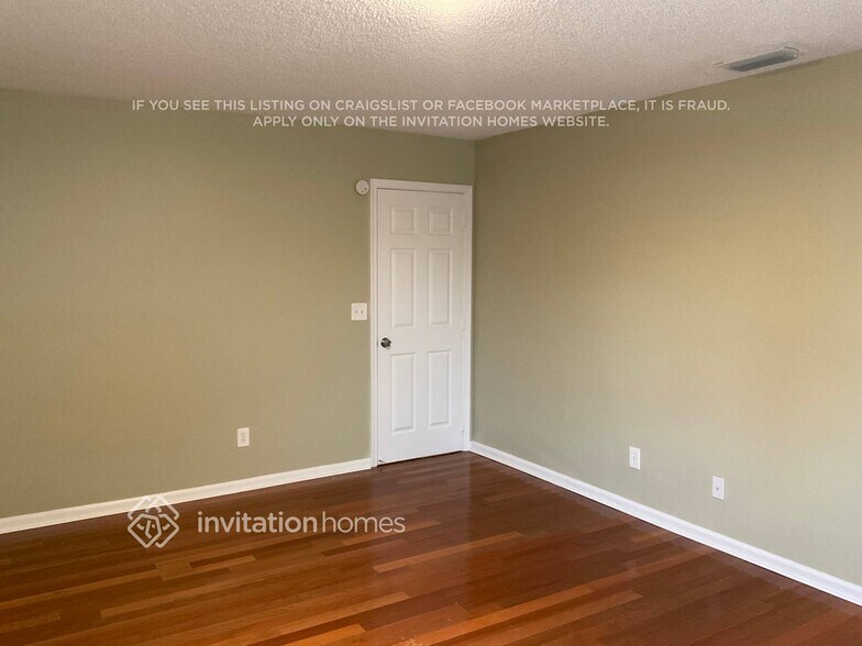 Building Photo - 8790 SW 57th St