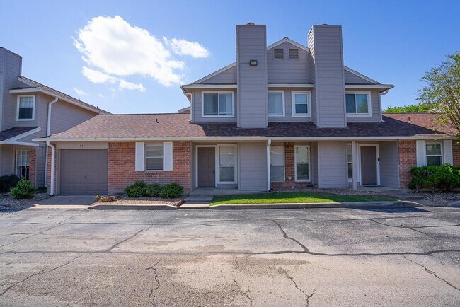 Building Photo - 14020 Schroeder Rd