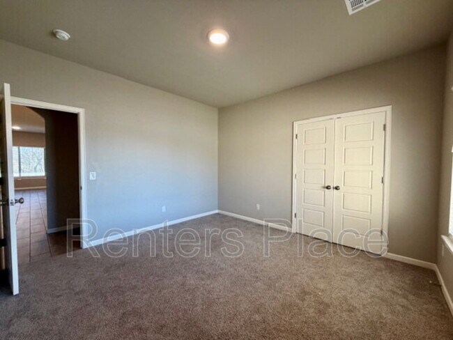 Building Photo - 780 E 139th Pl N