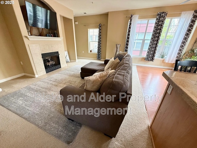 Building Photo - 22832 SW Forest Creek Dr