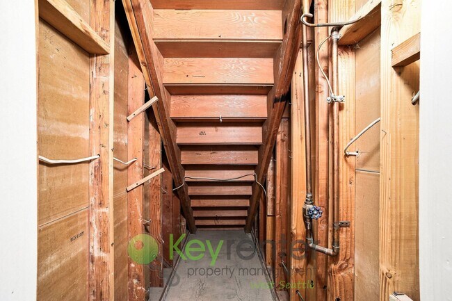 Building Photo - 924 S 226th Pl