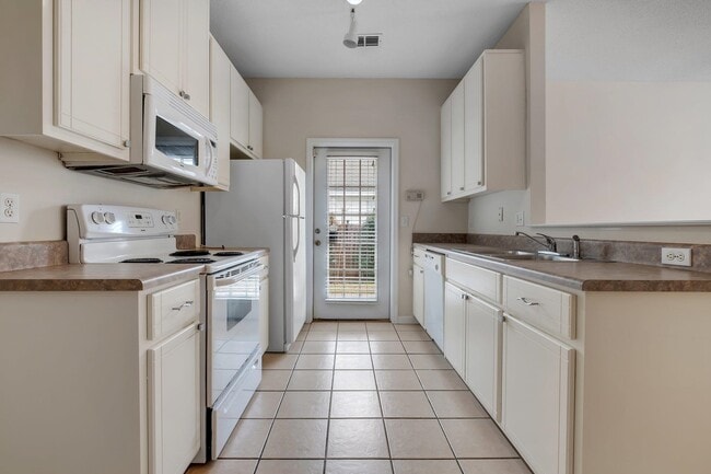 Building Photo - 1461 Nena Hills Ct