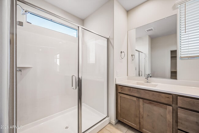 Building Photo - 17566 W San Juan Ave