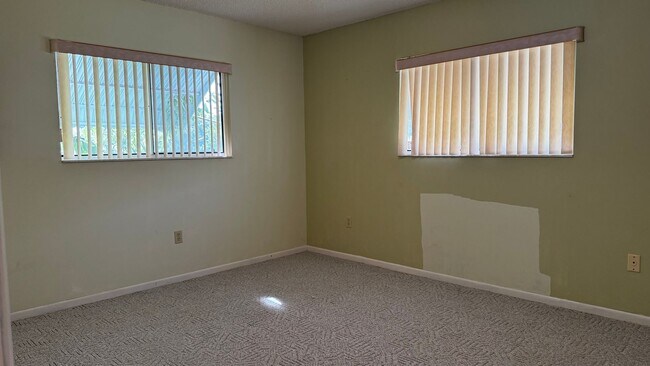 Building Photo - 8449 SW 106th Pl