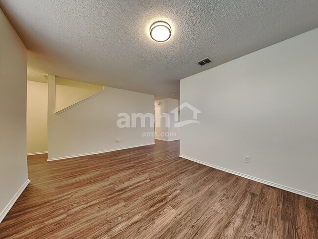 Building Photo - 3030 Dusty Ridge Dr