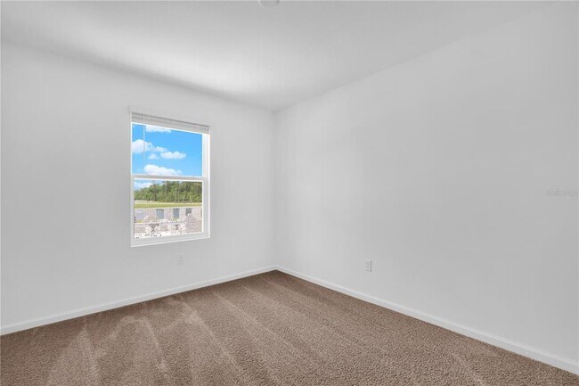 Building Photo - 9836 Walkway Dr