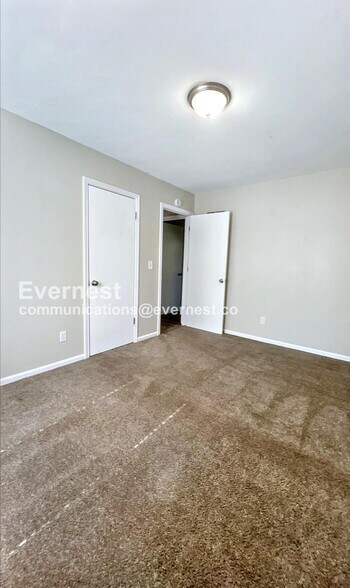 Building Photo - 7408 NW 78th St