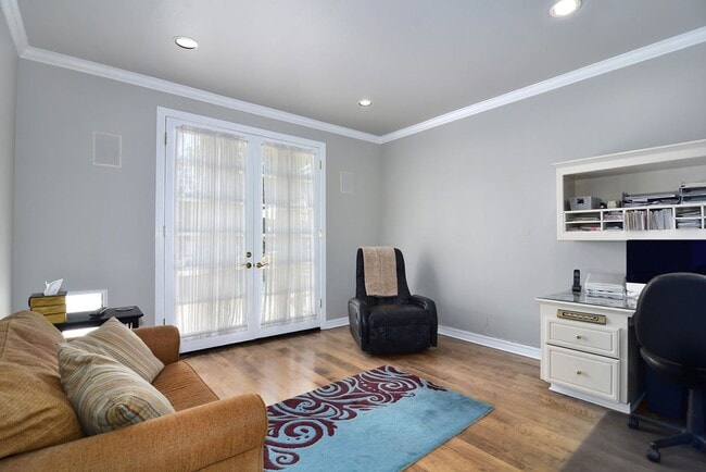 Building Photo - 29360 Castlehill Dr