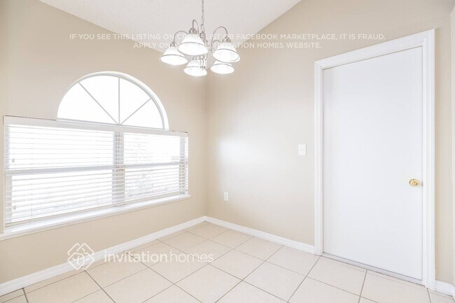 Building Photo - 2848 Crofton Way