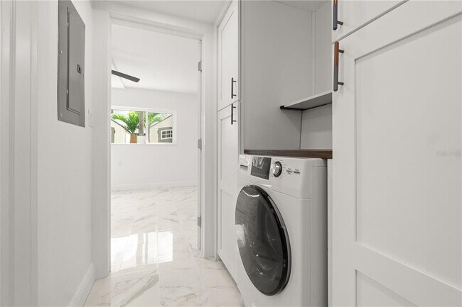 Building Photo - 3675 Gulf Blvd