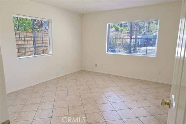Building Photo - 5228 Vanderhill Rd