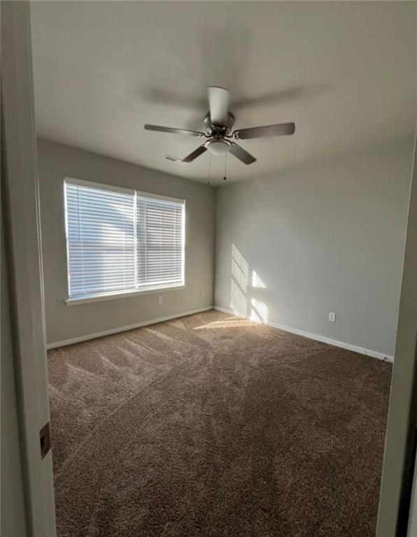 Building Photo - 910 N Meadowlands Dr