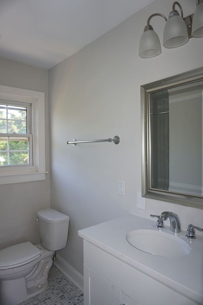 Building Photo - 3 Bed/2 Bath Home in King of Prussia