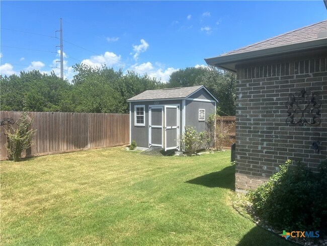 Building Photo - 3316 Braford Dr