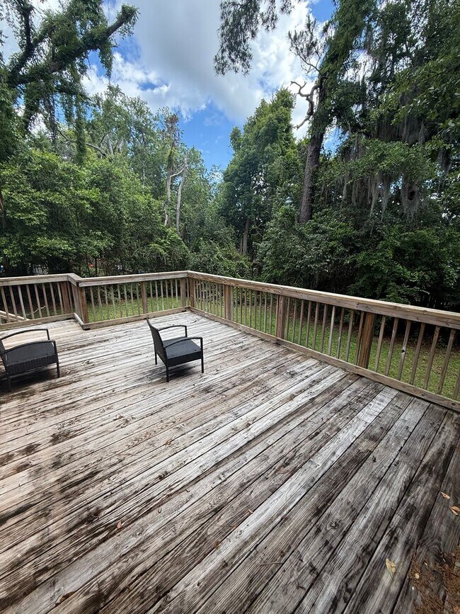 Building Photo - 3/2 Single Family Home Close to FSU!