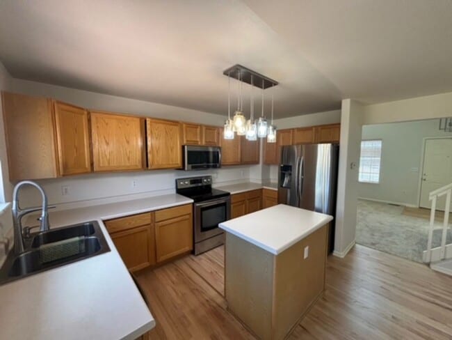 Building Photo - Beautifully Updated 3bd/2.5ba Home in Littleton