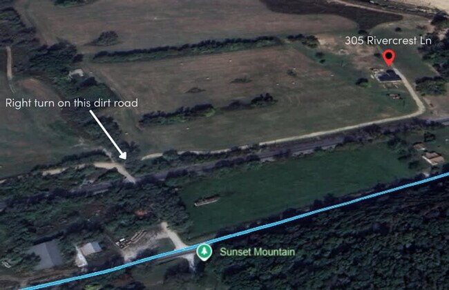 Building Photo - 305 Rivercrest Ln