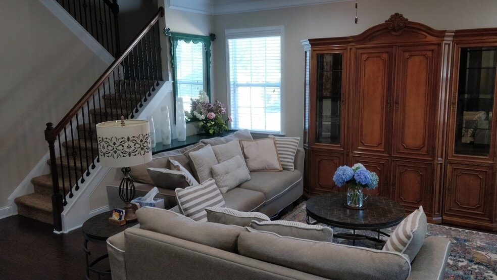 Building Photo - 500 Longhorn Drive