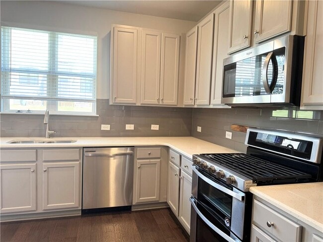 Building Photo - 3506 Sorrel Ln