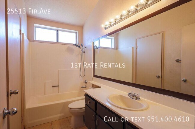 Building Photo - 25513 Fir Ave