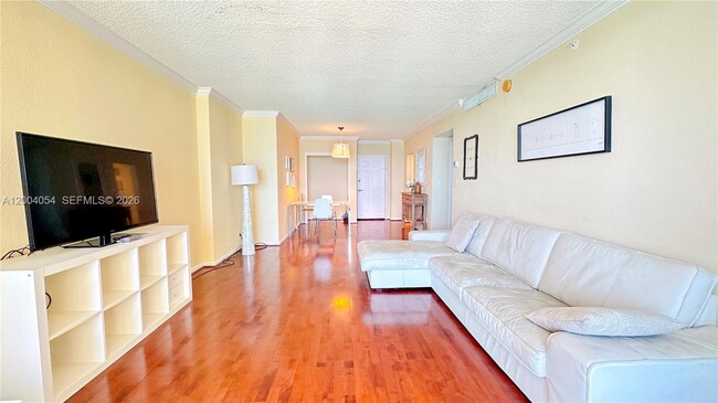 Building Photo - 2501 S Ocean Dr
