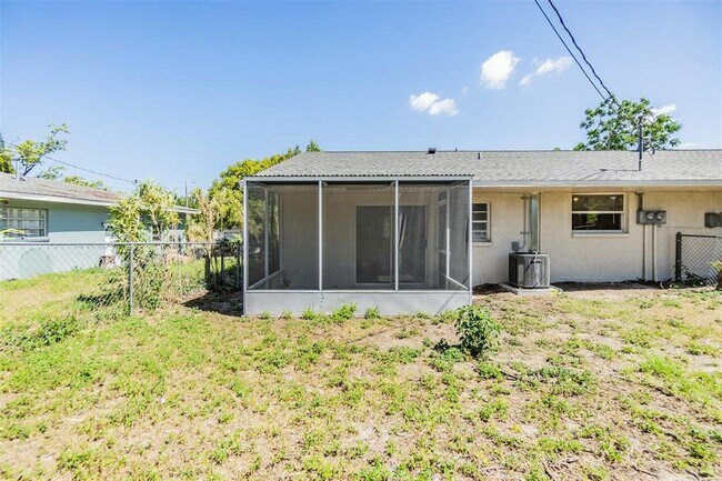 Building Photo - 6740 Carnelian Ave