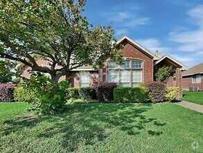 Building Photo - 201 Parkway Ct