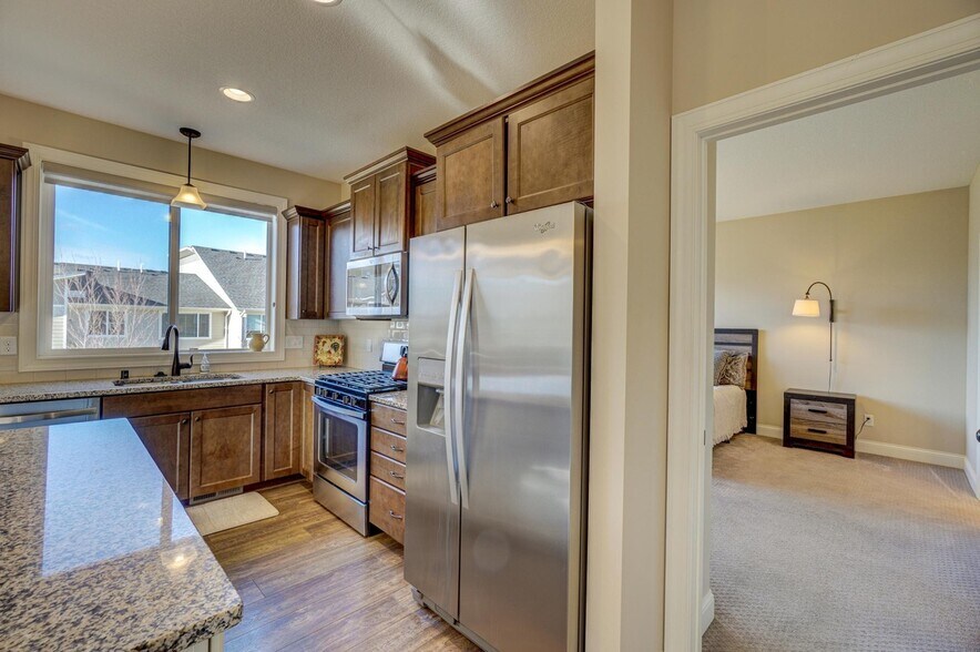 Building Photo - 10889 Retreat Ln
