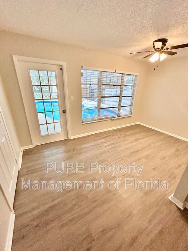Building Photo - 3135 SW 97th St