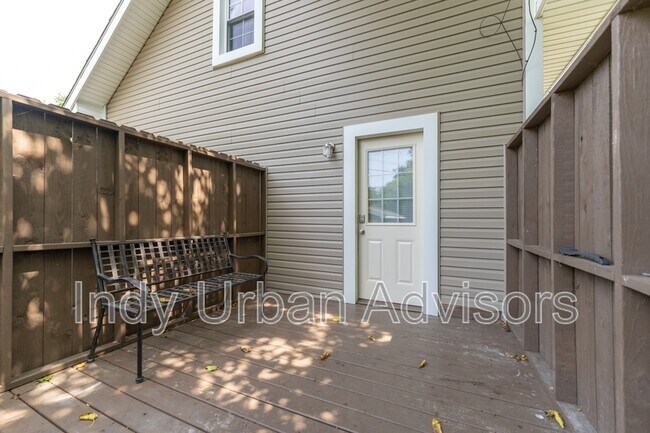 Building Photo - 2112 N Spencer Ave