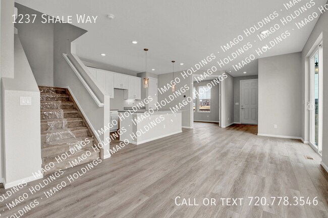 Building Photo - 1237 Shale Dr