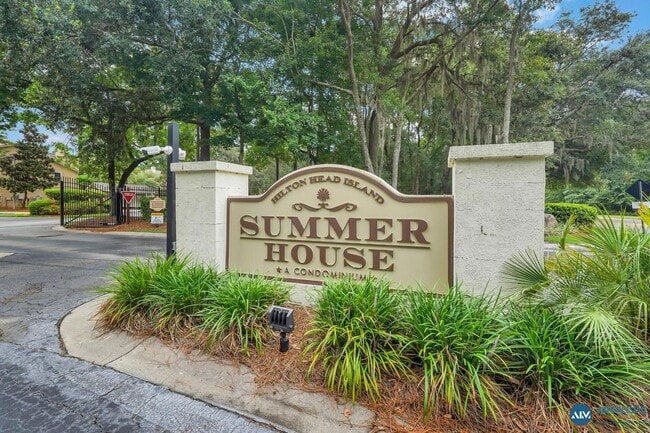 Building Photo - 1BR / 1BA Condo in Gated Summer House Comm...