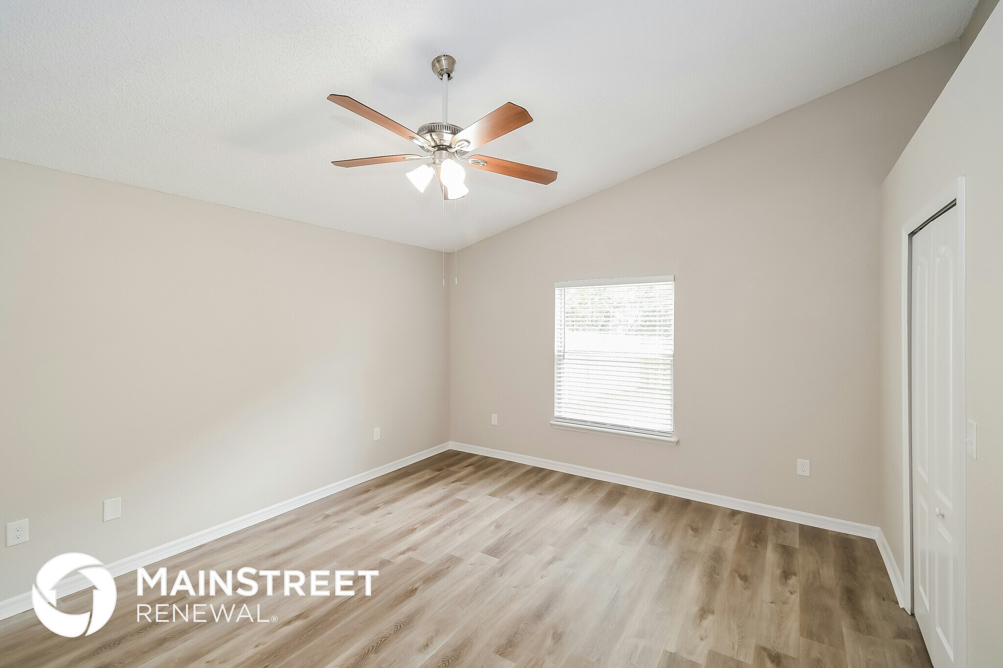 Building Photo - 1633 Teaberry Dr