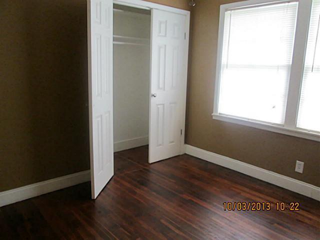 Building Photo - 2422 Bluffton Dr