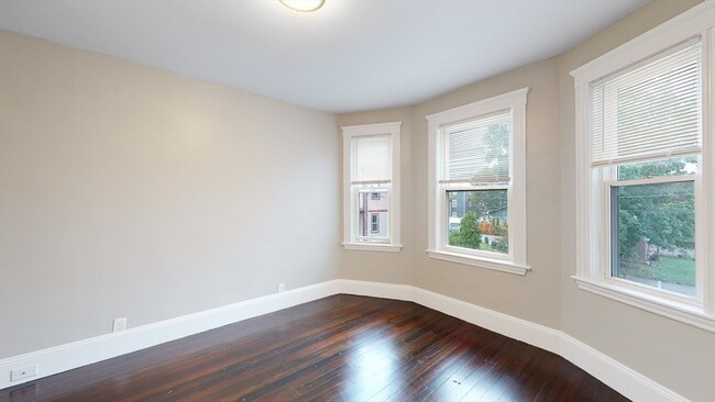 Building Photo - 6 Ashmont Ct