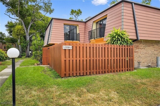 Building Photo - 12350 Woodrose Ct