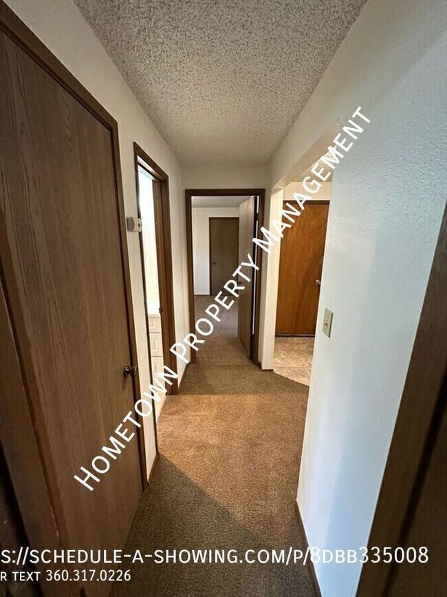 Building Photo - 4816 Carpenter Rd SE